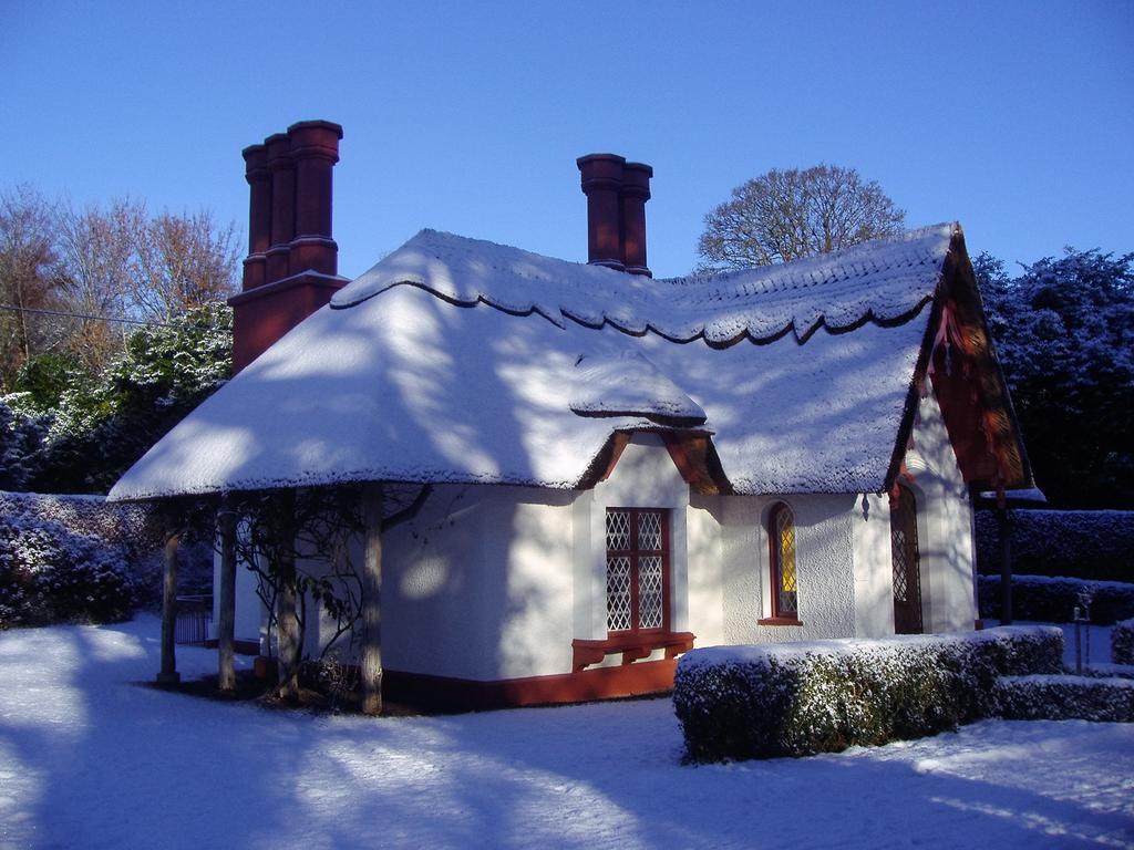 Rathmore House Panzió Cill Airne Kültér fotó